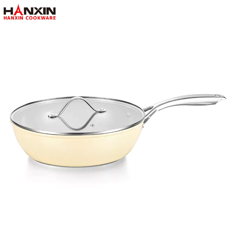 In che modo una padella wok con fondo CD antiaderente in alluminio migliora le prestazioni di frittura?